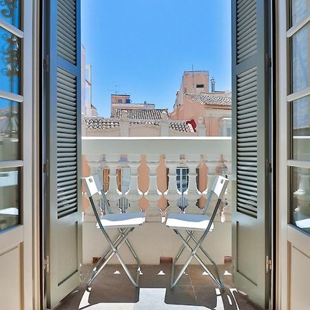 C74 - Marvelous 3 Bedroom Apartment In Historical مالقة المظهر الخارجي الصورة