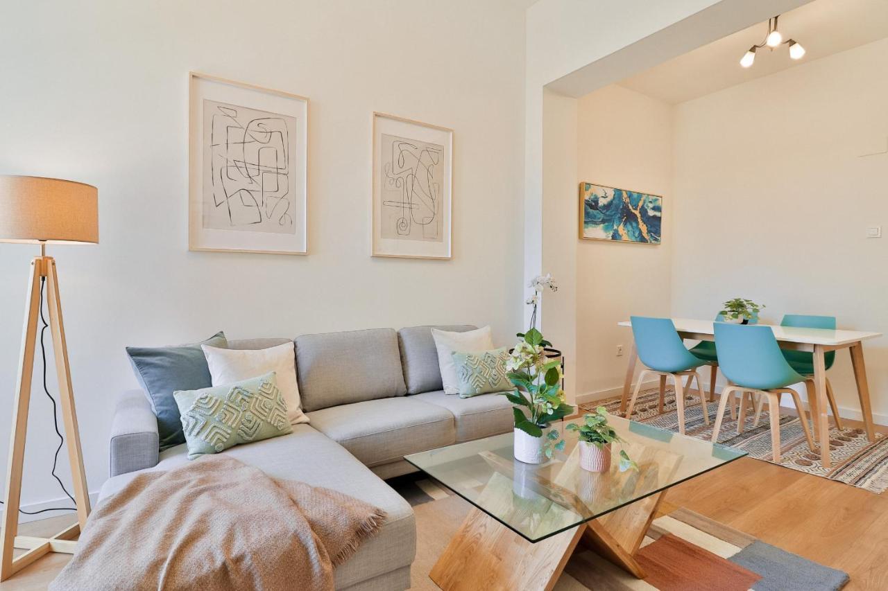 C74 - Marvelous 3 Bedroom Apartment In Historical مالقة المظهر الخارجي الصورة