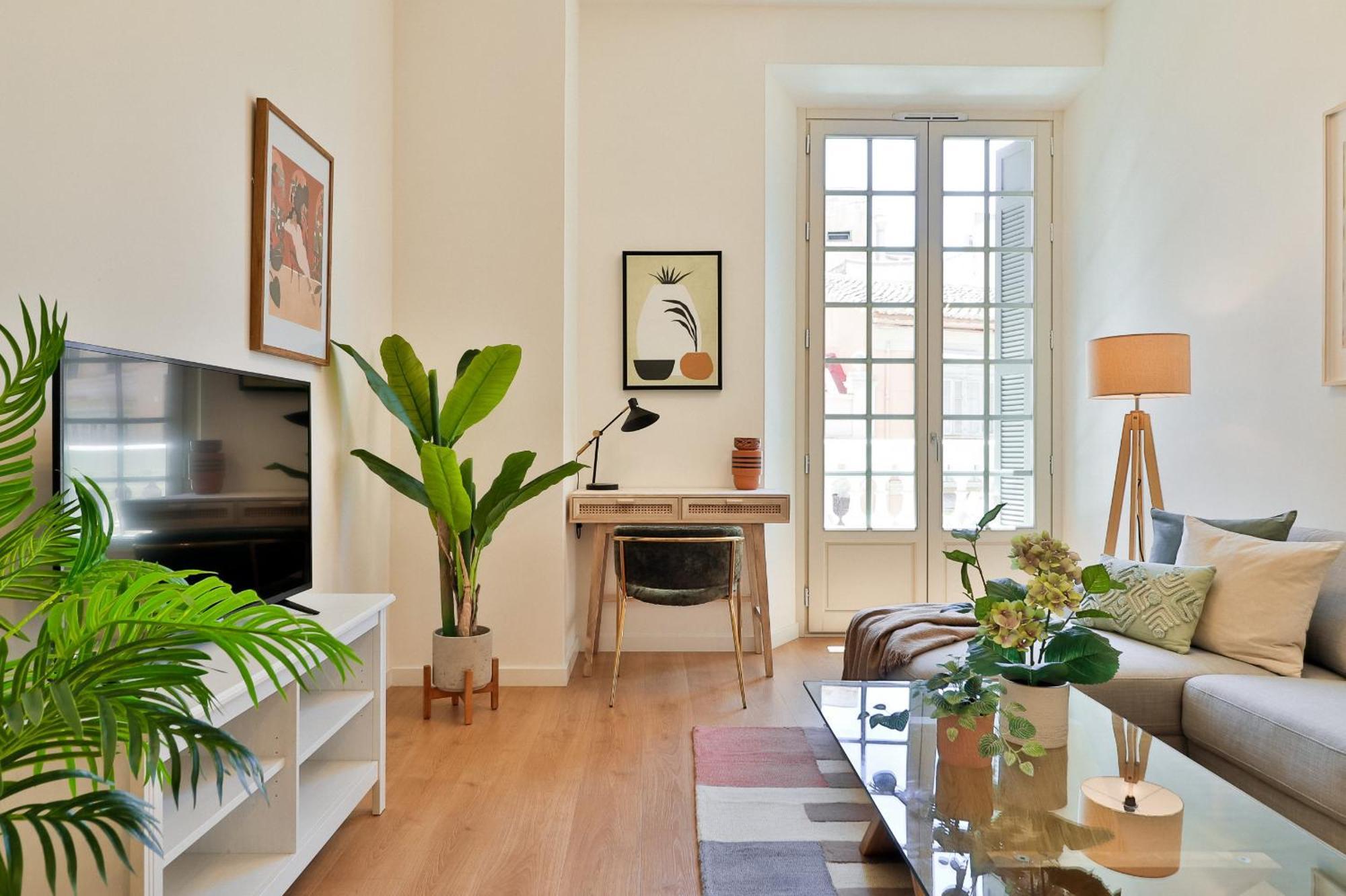 C74 - Marvelous 3 Bedroom Apartment In Historical مالقة المظهر الخارجي الصورة