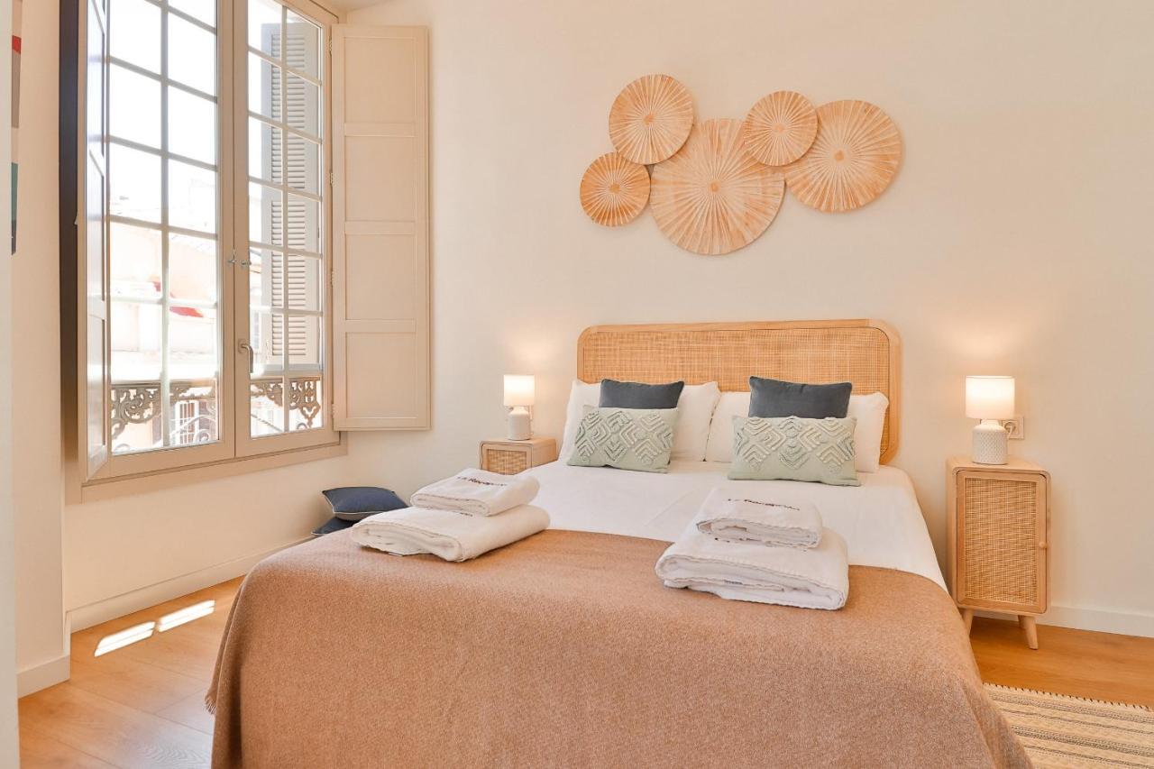 C74 - Marvelous 3 Bedroom Apartment In Historical مالقة المظهر الخارجي الصورة